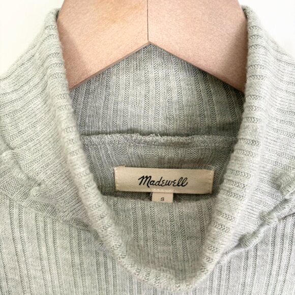 Madewell muted pale green ribbed turtleneck with ruffle neck - Picture 2 of 4